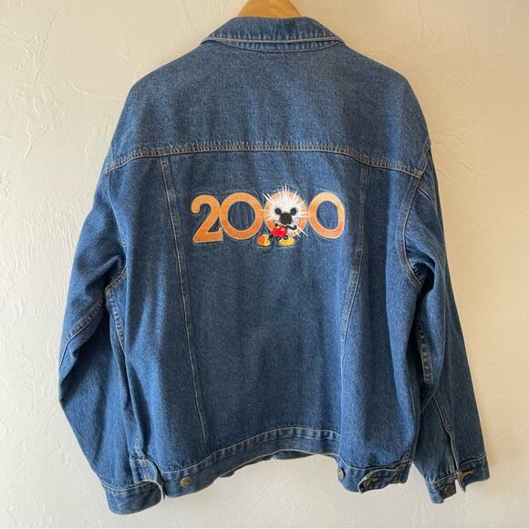 The Disney Store Vintage Mickey Mouse Denim Trucker Jacket Large 2000 Y2K - Picture 7 of 12